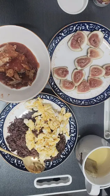Everyday Fresh Figs, real photo
